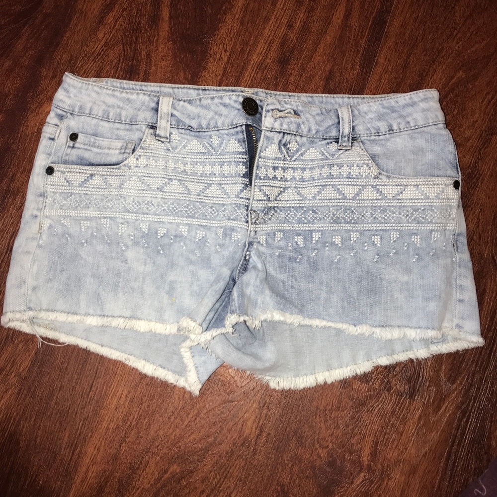 Light jean denim shorts